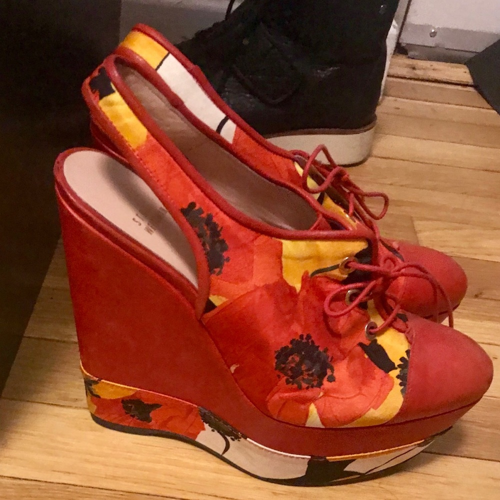New Stuart Weitzman Platform Shoes